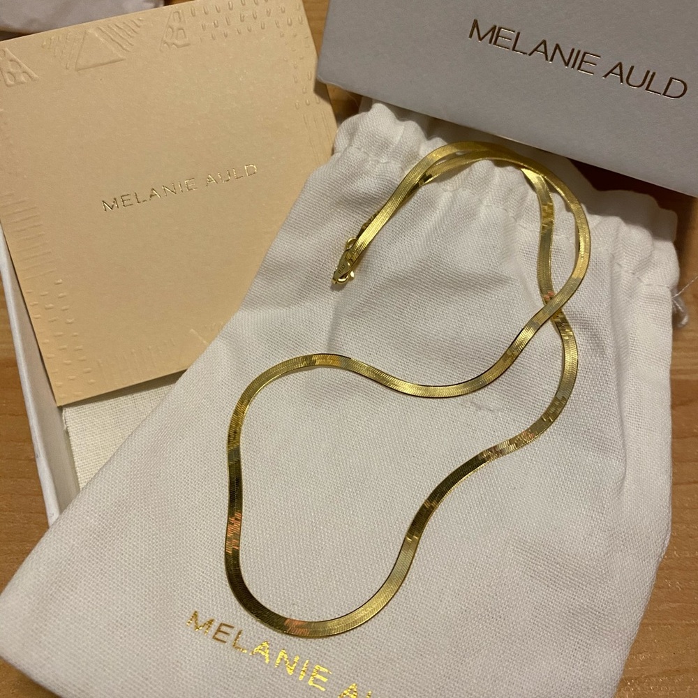 Melanie Auld 3MM Medium Herringbone Chain